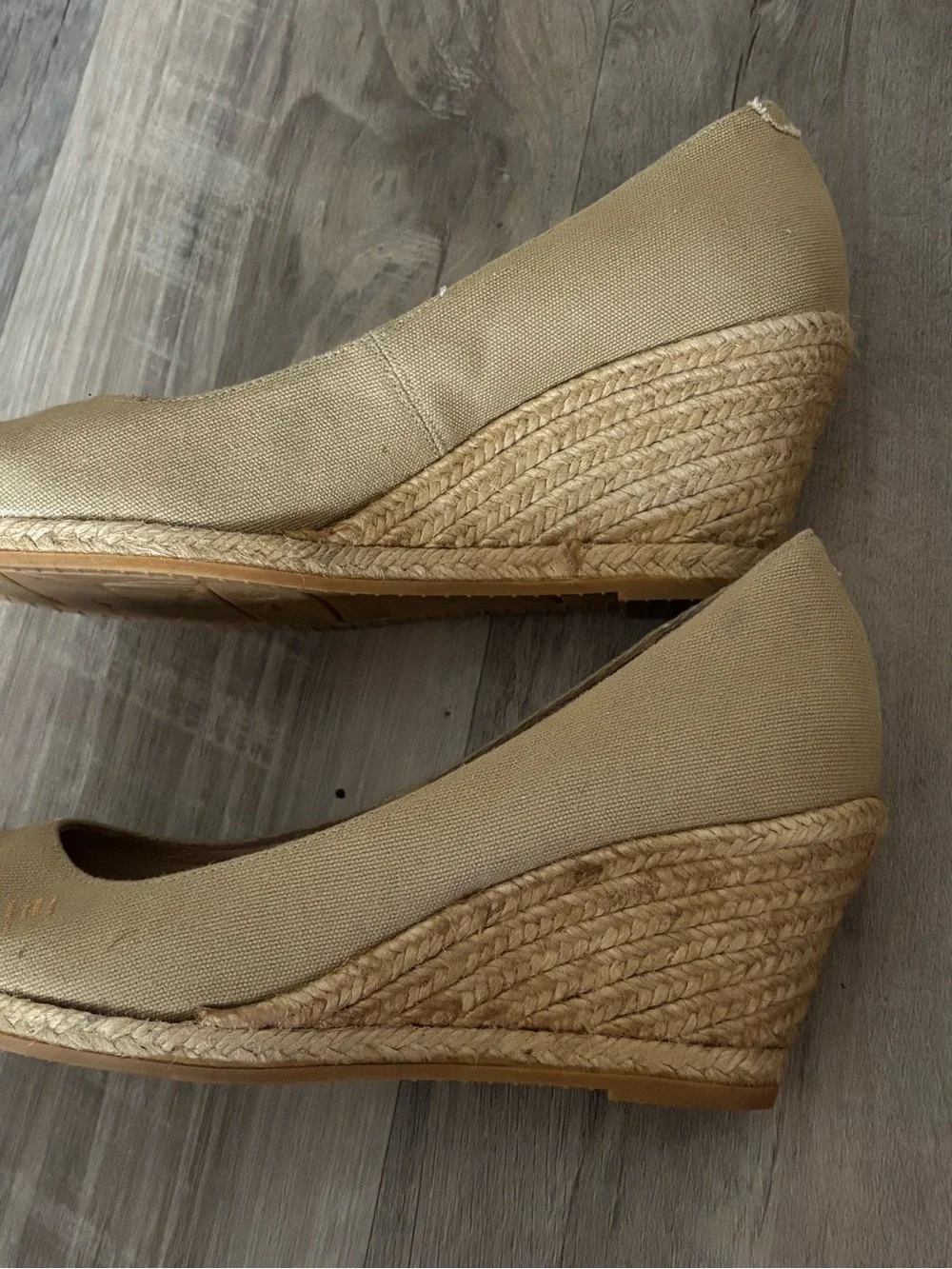 Viscata Barcelona Women's Tan Canvas Espadrille Wedge 39